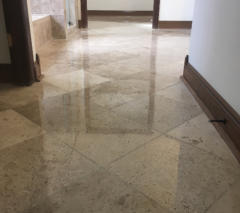 Travertine polished in bathrooom