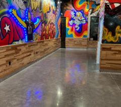 Travertine polished in bathrooom